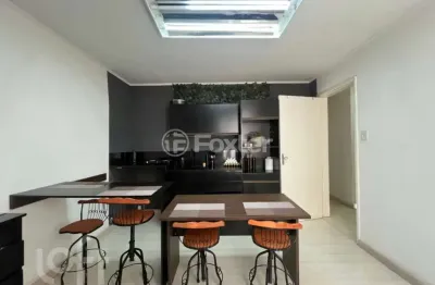 Apartamento com 2 quartos à venda na rua caldas júnior, 20, centro histórico, porto alegre, 50 m2 por r$ 300.000
