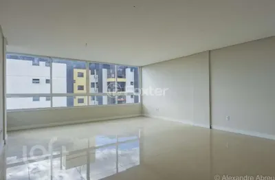 Apartamento com 3 quartos à venda na rua ângelo possebon, 312, centro, canoas, 123 m2 por r$ 905.000