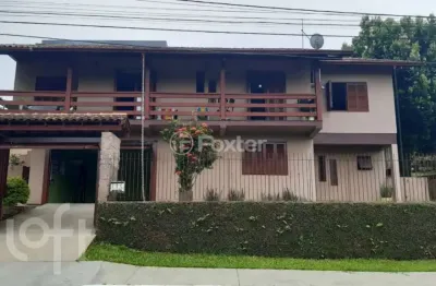 Casa com 3 quartos à venda na rua joão meine filho, 149, primavera, novo hamburgo, 220 m2 por r$ 1.400.000