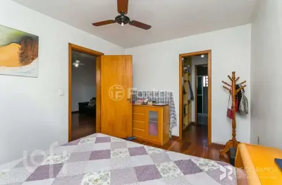 Casa com 3 quartos à venda na avenida alberto pasqualini, 707, jardim itu sabará, porto alegre, 249 m2 por r$ 1.380.000