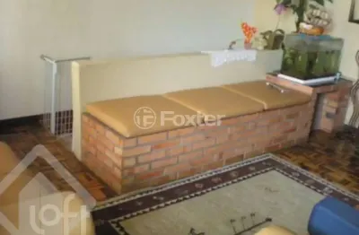 Casa com 3 quartos à venda na avenida nonoai, 63, nonoai, porto alegre, 180 m2 por r$ 630.000