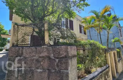 Casa com 3 quartos à venda na rua ramiro barcelos, 743, independência, porto alegre, 305 m2 por r$ 1.600.000