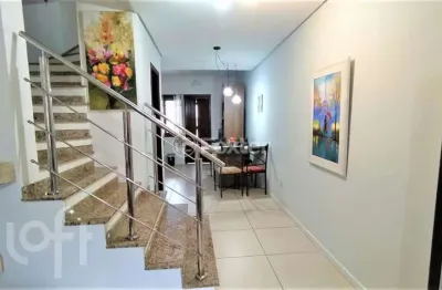 Casa com 3 quartos à venda na Rua Luzinete Alves Aragon, 285, Hípica, Porto Alegre, 87 m2 por R$ 413.400