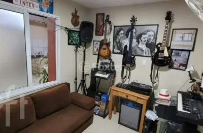 Casa com 3 quartos à venda na rua reverendo daniel betts, 151, morro santana, porto alegre, 136 m2 por r$ 669.000