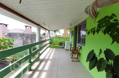 Casa com 4 quartos à venda na rua joão paulo ii, 194, harmonia, canoas, 188 m2 por r$ 635.999
