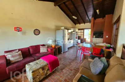 Casa com 4 quartos à venda na rua bezerra de menezes, 135, passo da areia, porto alegre, 420 m2 por r$ 2.500.000