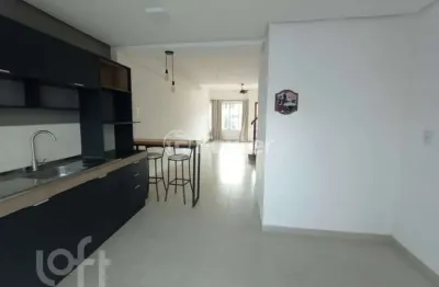 Casa com 2 quartos à venda na rua ilari arlindo basei, 204, guarujá, porto alegre, 95 m2 por r$ 388.000