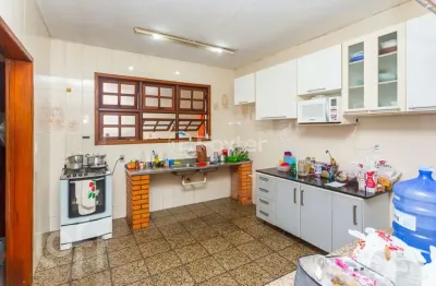 Casa com 3 quartos à venda na rua fernando cortez, 421, cristo redentor, porto alegre, 160 m2 por r$ 979.000