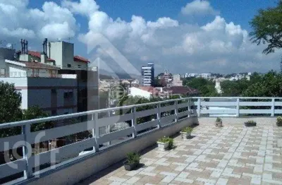 Casa com 4 quartos à venda na avenida benno mentz, 897, vila ipiranga, porto alegre, 350 m2 por r$ 900.000