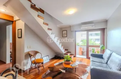 Cobertura com 2 quartos à venda na avenida itajaí, 181, petrópolis, porto alegre, 166 m2 por r$ 930.000