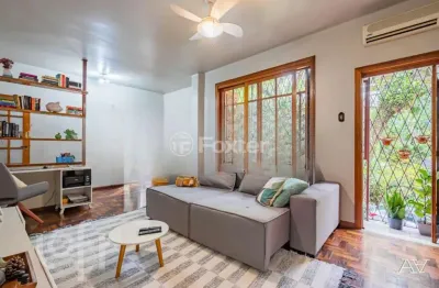 Casa com 6 quartos à venda na rua doutor lauro de oliveira, 239, rio branco, porto alegre, 403 m2 por r$ 1.298.000