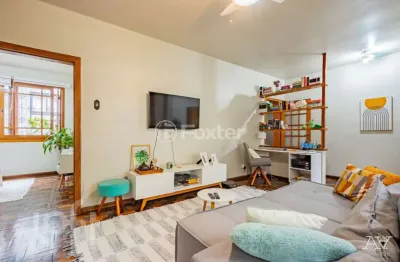 Casa com 6 quartos à venda na Rua Doutor Lauro de Oliveira, 239, Rio Branco, Porto Alegre, 403 m2 por R$ 1.298.000