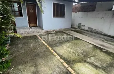 Casa com 3 quartos à venda na rua nebraska, 64, mato grande, canoas, 70 m2 por r$ 410.000