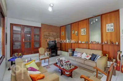 Casa com 3 quartos à venda na rua professor pedro santa helena, 556, jardim do salso, porto alegre, 202 m2 por r$ 800.000