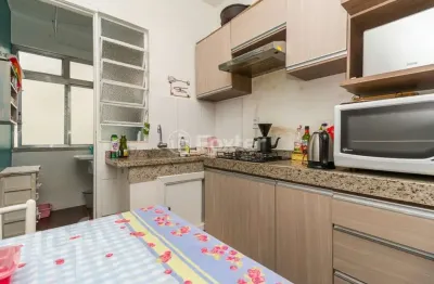 Apartamento com 2 quartos à venda na avenida cristóvão colombo, 1145, floresta, porto alegre, 68 m2 por r$ 295.000