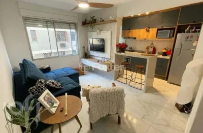 Apartamento com 2 quartos à venda na rua doutor barcelos, 909, tristeza, porto alegre, 58 m2 por r$ 330.000