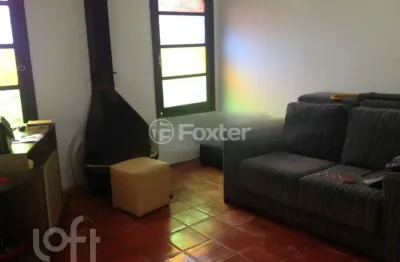 Casa com 4 quartos à venda na avenida guarujá, 136, guarujá, porto alegre, 400 m2 por r$ 480.000