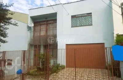 Casa com 4 quartos à venda na rua gomes jardim, 849, santana, porto alegre, 256 m2 por r$ 742.000