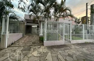 Casa com 3 quartos à venda na avenida rachel wolfrid, 65, morro santana, porto alegre, 165 m2 por r$ 699.000