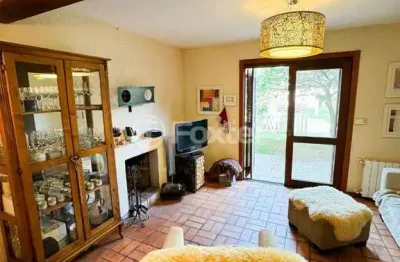 Casa com 3 quartos à venda na rua irmão albino bruneto, 139, parque das hortênsias, canela, 108 m2 por r$ 1.190.000