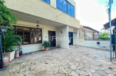 Casa com 5 quartos à venda na rua abílio miller, 82, jardim itu sabará, porto alegre, 423 m2 por r$ 1.425.000