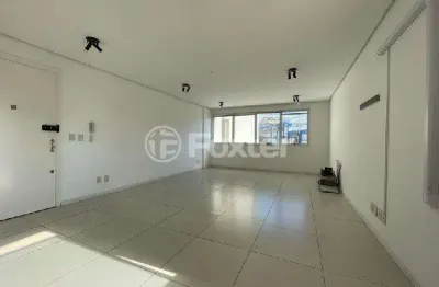 Sala comercial com 1 sala à venda na avenida bento gonçalves, 1403, partenon, porto alegre, 38 m2 por r$ 200.000
