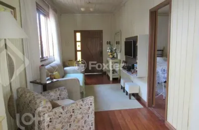 Casa com 3 quartos à venda na rua doutor rodrigues alves, 263, chácara das pedras, porto alegre, 363 m2 por r$ 550.000