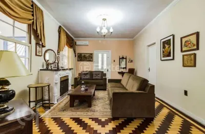 Casa com 3 quartos à venda na avenida iguassu, 510, petrópolis, porto alegre, 223 m2 por r$ 1.500.000