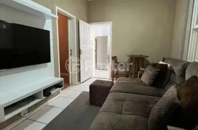 Casa com 3 quartos à venda na rua nossa senhora das graças, 160, glória, porto alegre, 152 m2 por r$ 700.000