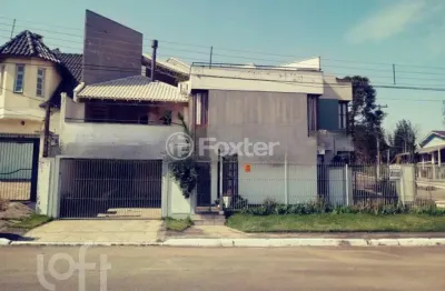 Casa com 3 quartos à venda na rua marco aurélio hidalgo, 17, nossa senhora das graças, canoas, 173 m2 por r$ 790.000