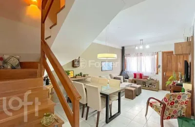 Casa em condomínio fechado com 3 quartos à venda na avenida orleaes, 105, guarujá, porto alegre, 207 m2 por r$ 488.000