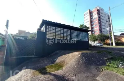 Casa com 2 quartos à venda na rua doutor dias de carvalho, 142, tristeza, porto alegre, 290 m2 por r$ 650.000
