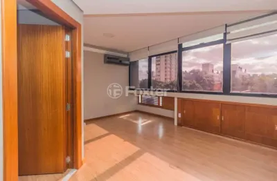 Sala comercial com 1 sala à venda na avenida taquara, 438, petrópolis, porto alegre, 39 m2 por r$ 177.000