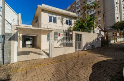 Casa com 4 quartos à venda na rua veríssimo rosa, 355, partenon, porto alegre, 309 m2 por r$ 1.490.000