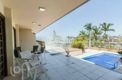 Casa com 5 quartos à venda na rua mário cândido da silva, 46, abraão, florianópolis, 450 m2 por r$ 2.300.000