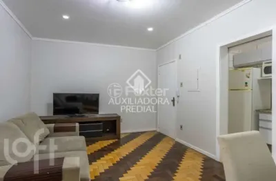 Apartamento com 2 quartos à venda na praça conde de porto alegre, 77, centro histórico, porto alegre, 48 m2 por r$ 369.000