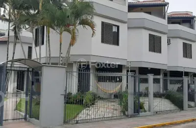 Casa com 3 quartos à venda na rua ranulpho josé de souza sobrinho, 256, canasvieiras, florianópolis, 112 m2 por r$ 720.000