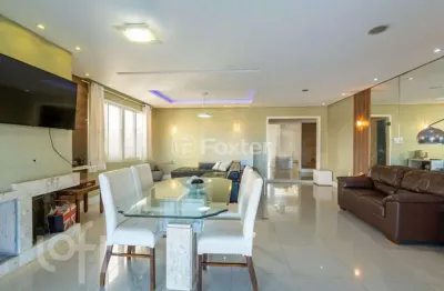 Apartamento com 3 quartos à venda na rua eurípedes aurélio da silva, 391, vila eunice nova, cachoeirinha, 233 m2 por r$ 614.900