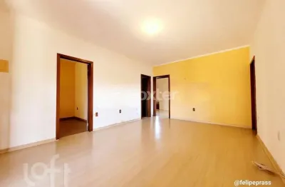 Casa com 6 quartos à venda na travessa saudade, 75, primor, sapucaia do sul, 242 m2 por r$ 680.000