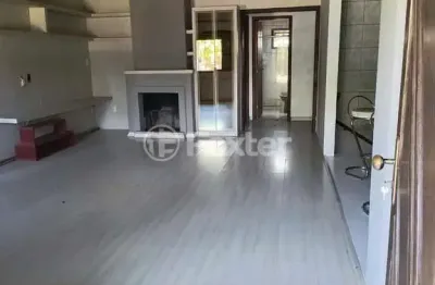Casa em condomínio fechado com 4 quartos à venda na rua pau brasil, 41, são lucas, viamão, 220 m2 por r$ 680.000