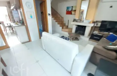 Casa em condomínio fechado com 3 quartos à venda na rua guatambu, 567, hípica, porto alegre, 186 m2 por r$ 580.000