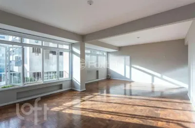 Apartamento com 3 quartos à venda na avenida independência, 720, independência, porto alegre, 135 m2 por r$ 677.979
