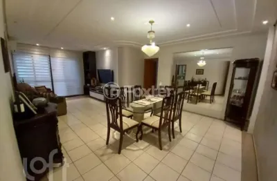 Apartamento com 4 quartos à venda na rua altamiro guimarães, 360, centro, florianópolis, 170 m2 por r$ 1.800.000