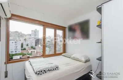 Kitnet / stúdio à venda na rua general lima e silva, 152, centro histórico, porto alegre, 26 m2 por r$ 200.000
