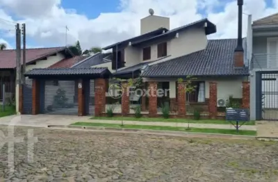 Casa com 3 quartos à venda na rua padre cristóvão de mendonza, 436, cristo rei, são leopoldo, 257 m2 por r$ 1.200.000
