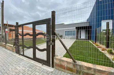 Casa com 4 quartos à venda na rua guilherme guittman, 1102, zona nova, capão da canoa, 110 m2 por r$ 620.000