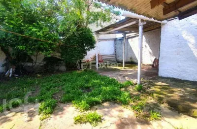 Casa com 2 quartos à venda na travessa são pedro, 100, vila ipiranga, porto alegre, 100 m2 por r$ 619.900