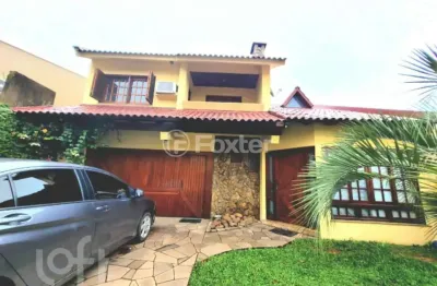 Casa com 3 quartos à venda na rua conde de porto alegre, 111, nossa senhora das graças, canoas, 184 m2 por r$ 1.060.000