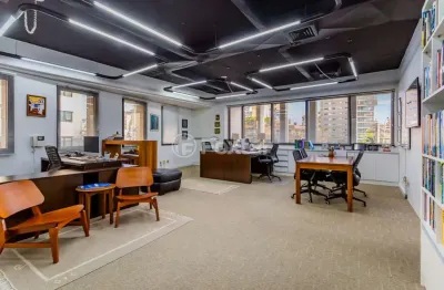 Sala comercial com 2 salas à venda na avenida luiz manoel gonzaga, 450, três figueiras, porto alegre, 144 m2 por r$ 700.000