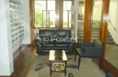 Apartamento com 1 quarto à venda na rua duque de caxias, 1284, centro histórico, porto alegre, 31 m2 por r$ 300.000